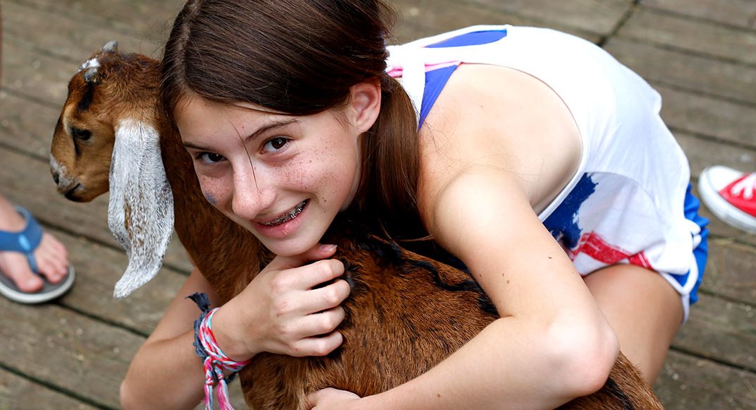 Special activities at summer camp in Maine